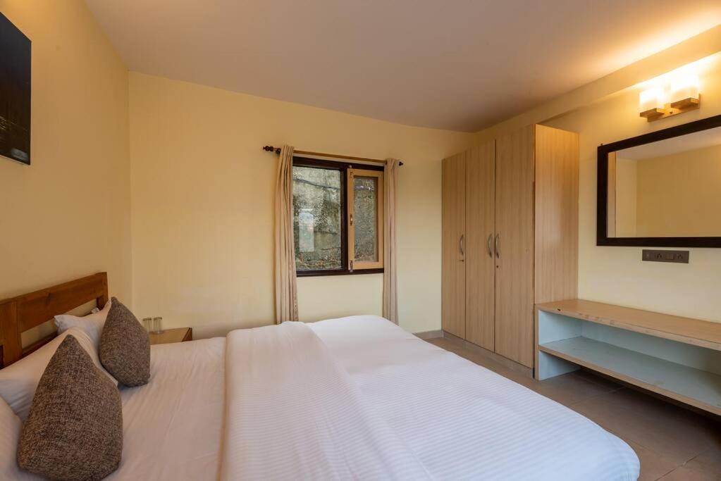 Dream Cottage 3 Pet-Friendly 2Br W Mountain View Mukteshwar Eksteriør billede